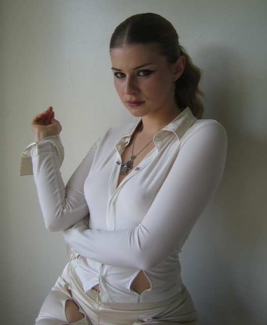 Designer Clara Colette Miramon Designer Clara Colette Miramon