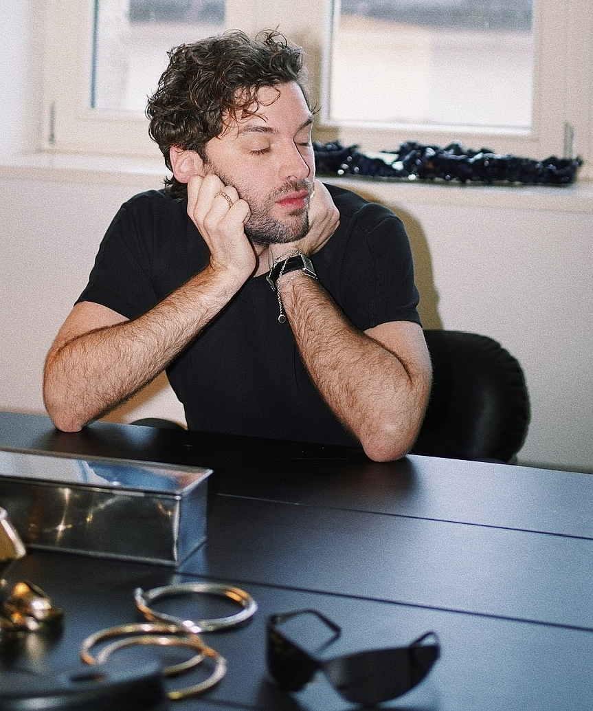 Designer Johannes Boehl-Cronau Designer Johannes Boehl-Cronau