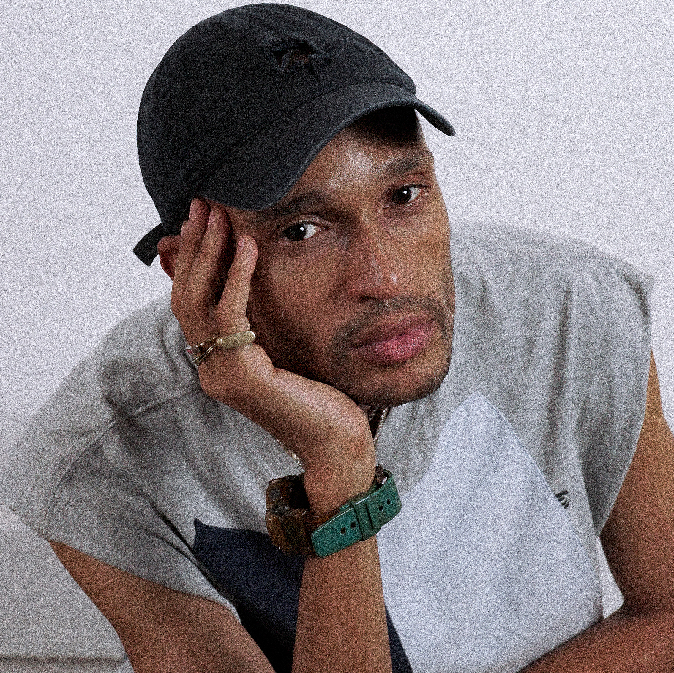 Designer Bobby Kolade Designer Bobby Kolade